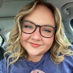 Meet your Posher, Kristen